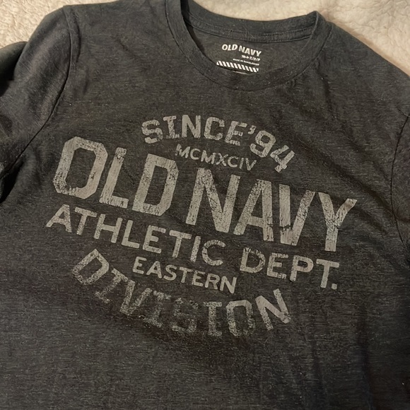 Old Navy T-shirt Bundle Size Small - Picture 4 of 10